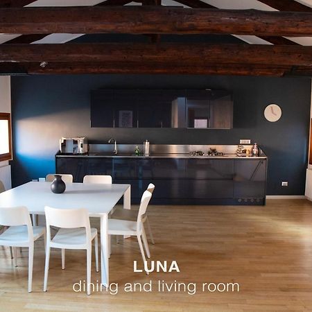 Sole & Luna Apartments Венеція Екстер'єр фото
